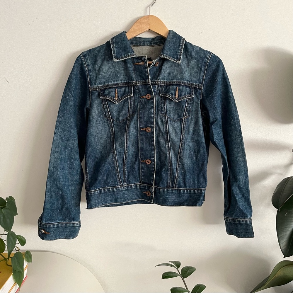 Classic Gap Blue Jean Jacket